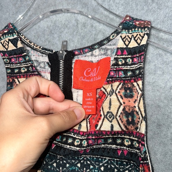Chelsea & Violet Aztec Print Zippered Back Top - Picture 4 of 4